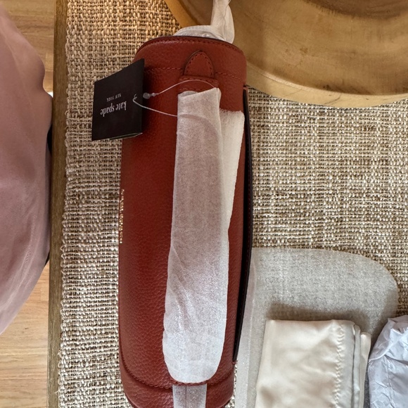 KATE SPADE NEW YORK Crossbody Brown Knott NEW with TAGS in Autumn Oak - Picture 14 of 15